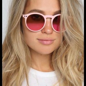 WILDFOX STEFF DELUXE SUNGLASSES (PINK)